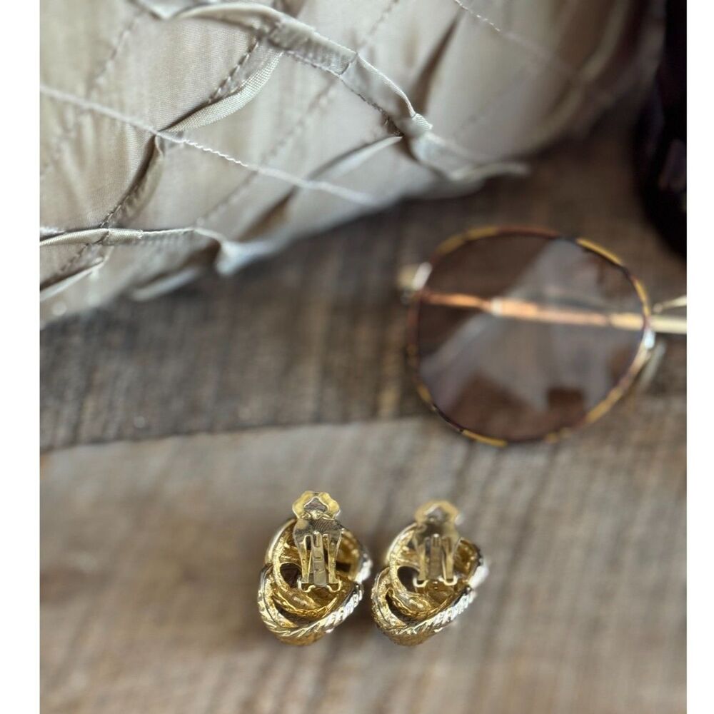 Vintage‎ Gold Tone Clip On Earrings Chunky Rope Design - Picture 3 of 7